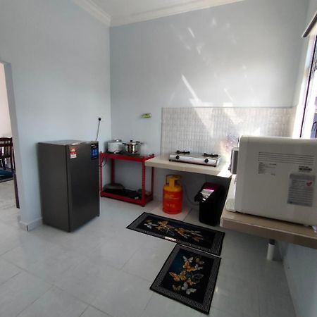 Tok Mek Homestay เซอติว ภายนอก รูปภาพ
