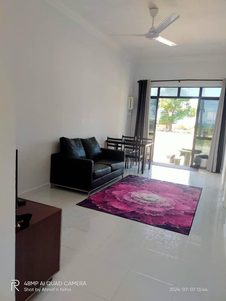 Tok Mek Homestay เซอติว ภายนอก รูปภาพ